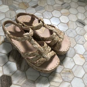 MATISSE BEACH SANDALS 38 (7-7.5)
